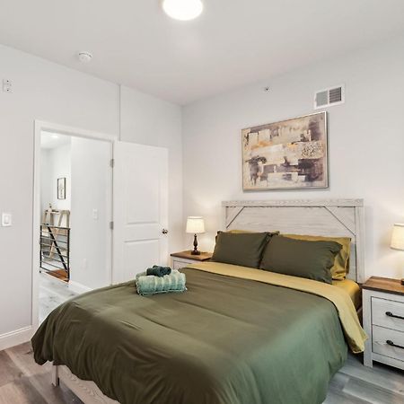 Stay At Luna At Convention Center Филаделфия Екстериор снимка