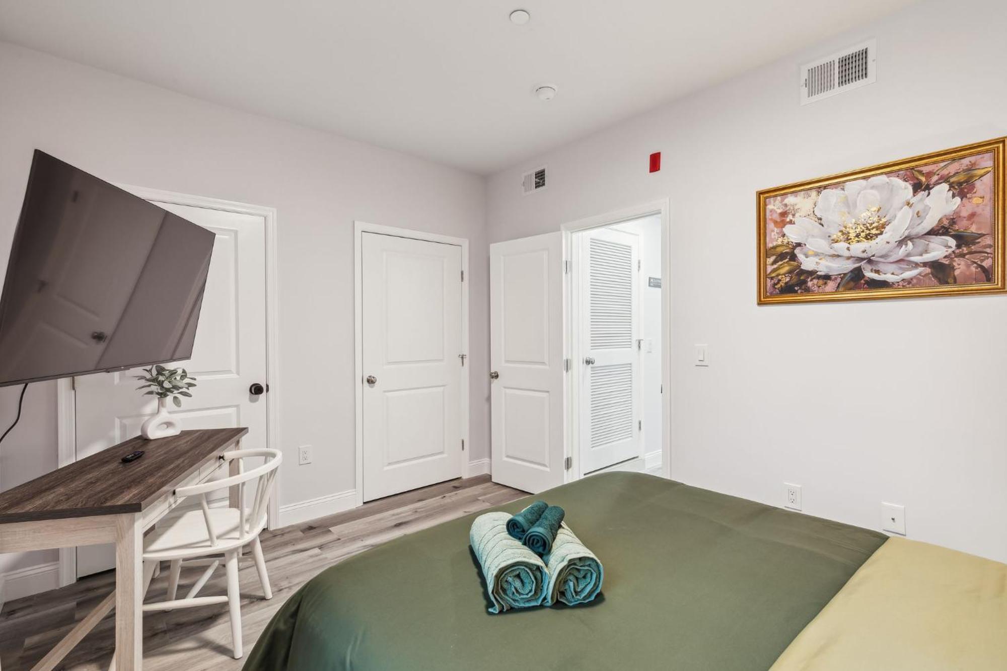 Stay At Luna At Convention Center Филаделфия Екстериор снимка