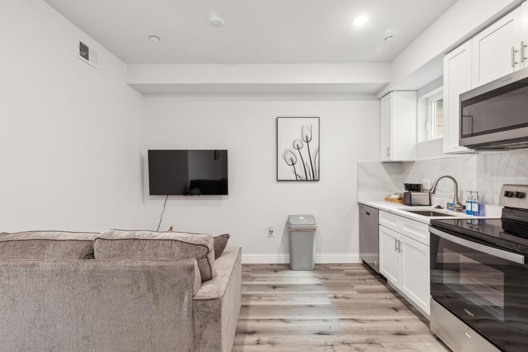 Stay At Luna At Convention Center Филаделфия Екстериор снимка
