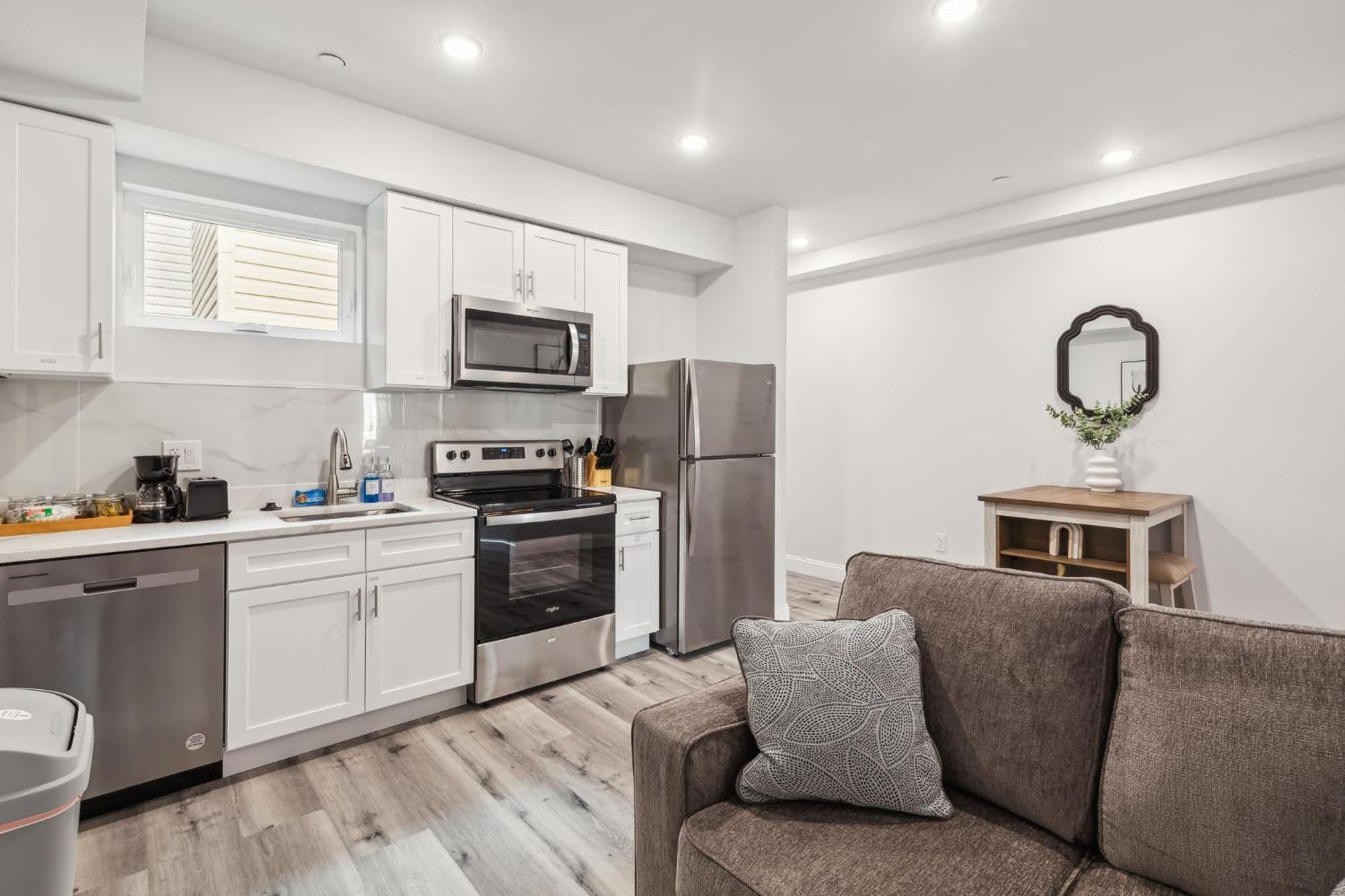 Stay At Luna At Convention Center Филаделфия Екстериор снимка