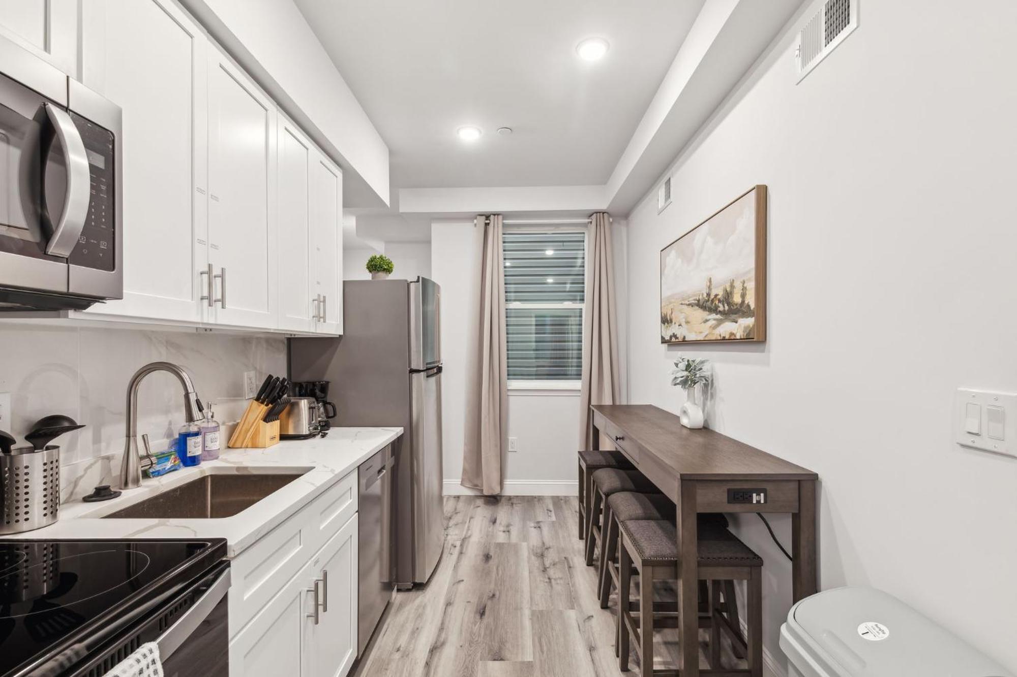 Stay At Luna At Convention Center Филаделфия Екстериор снимка
